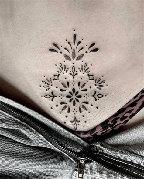 tatuajes para la vagina|22 Amazing Feminine Pelvic Tattoos For 2024!